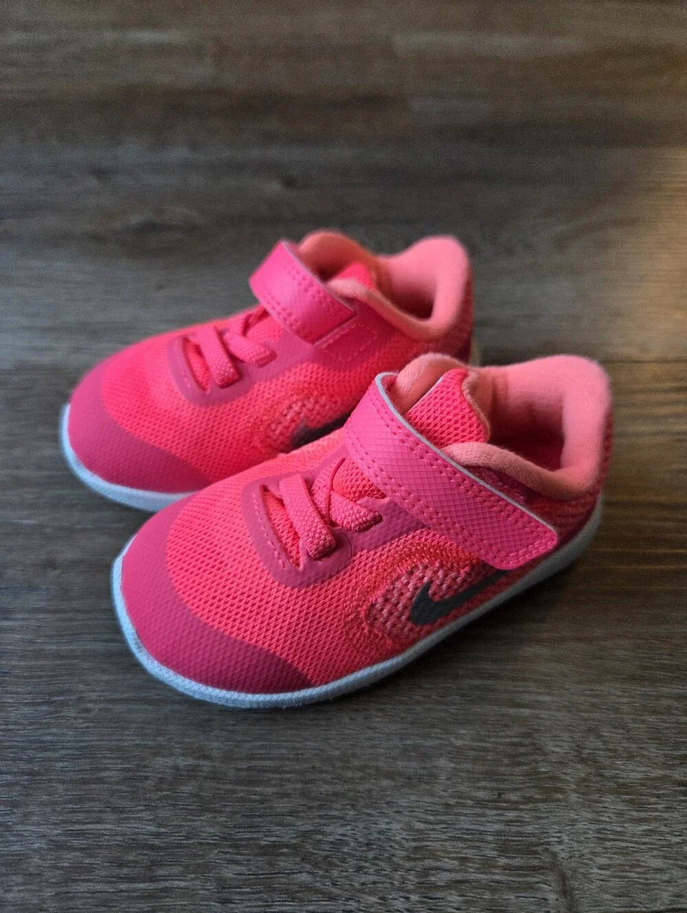 Nike Fuschia Revolution Revolution 3 TDV Kids Toddler Running Shoes size 5C